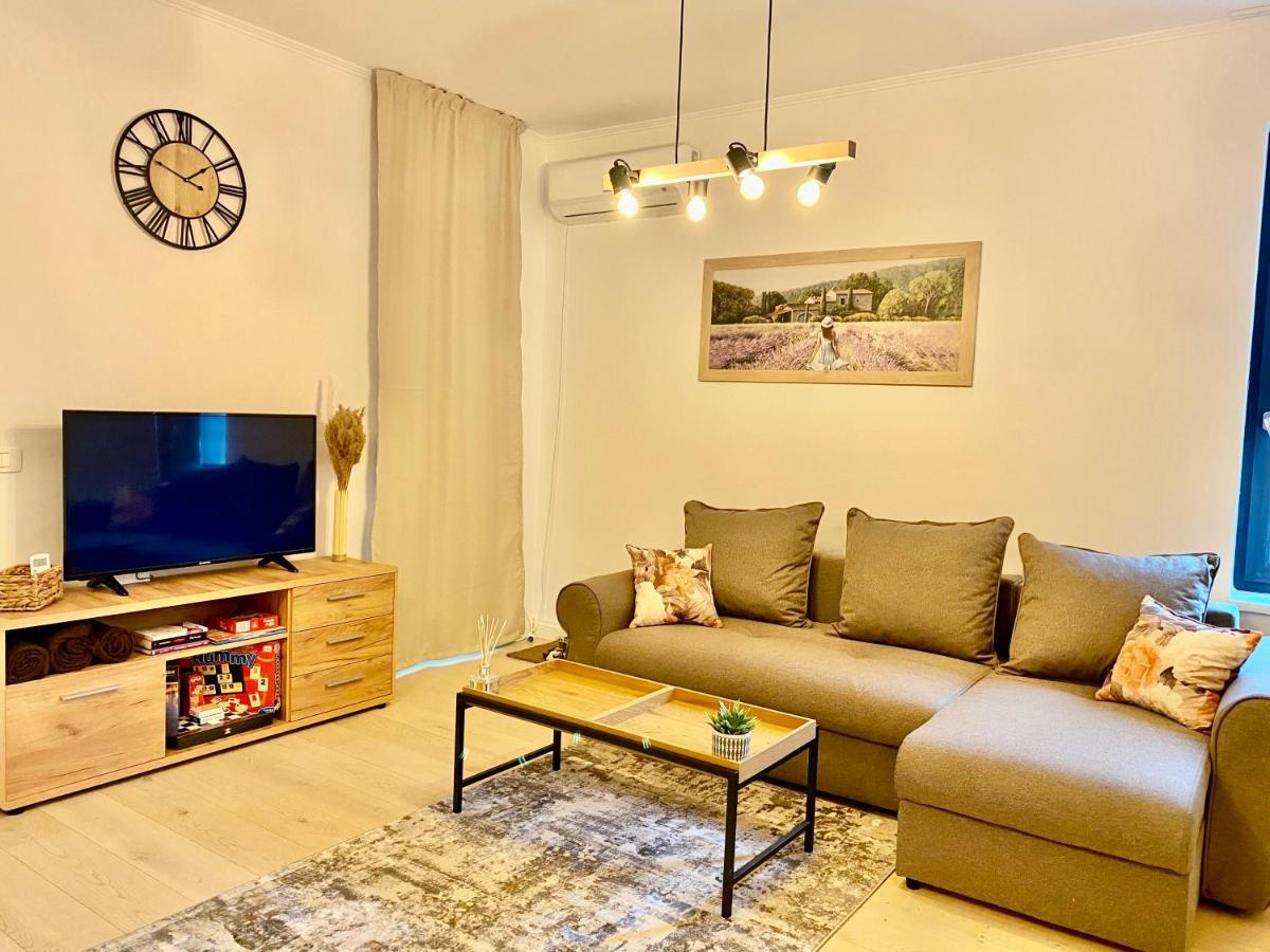 Dekan Forest Apartments Timisoara Dumbravita  Екстериор снимка